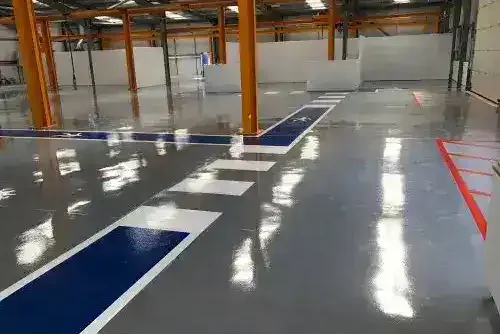 Ağır Yük Depolama Alanlarına Kalın Kat Epoksi Uygulamaları